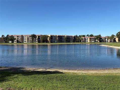 5926 Coral Lake Drive Margate FL 33063