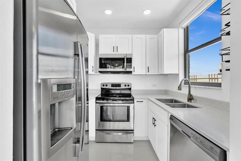 1010 S Ocean Boulevard Pompano Beach FL 33062