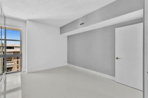 1010 S Ocean Boulevard Pompano Beach FL 33062