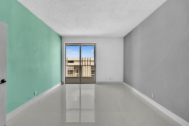 1010 S Ocean Boulevard Pompano Beach FL 33062