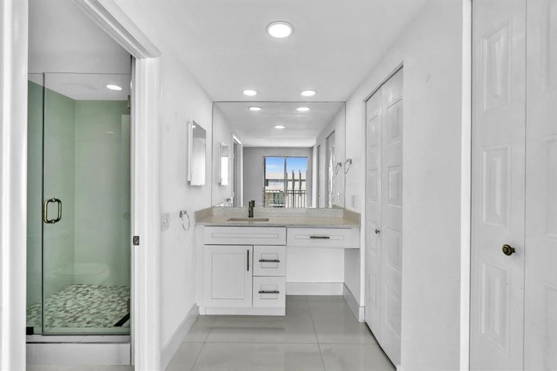 1010 S Ocean Boulevard Pompano Beach FL 33062