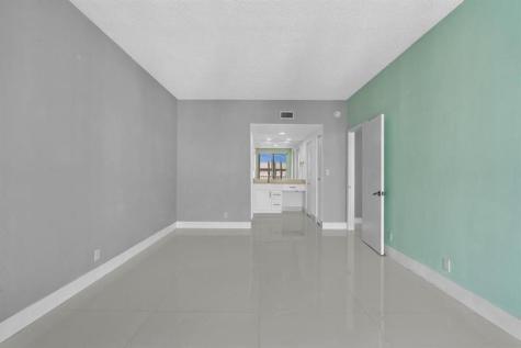 1010 S Ocean Boulevard Pompano Beach FL 33062