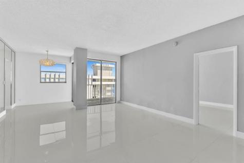 1010 S Ocean Boulevard Pompano Beach FL 33062