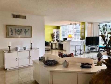 800 Cypress Grove Drive Pompano Beach FL 33069