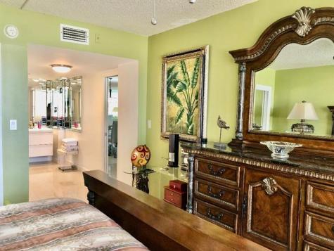 800 Cypress Grove Drive Pompano Beach FL 33069
