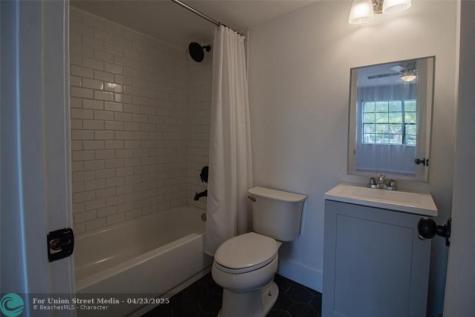 9417 NW 42nd Street Sunrise FL 33351