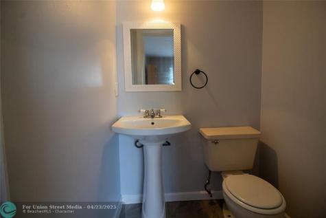 9417 NW 42nd Street Sunrise FL 33351