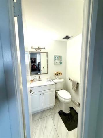 4330 Hillcrest Drive Hollywood FL 33021