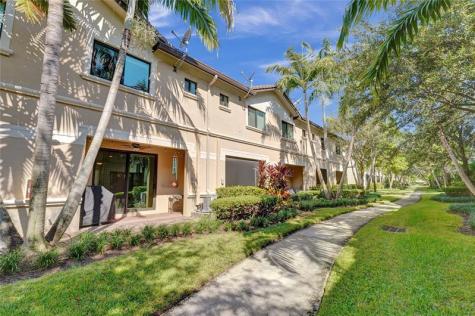 4228 N Dixie Highway Oakland Park FL 33334