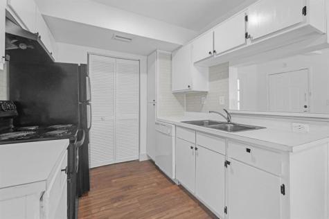 8771 NW 39th Street Sunrise FL 33351