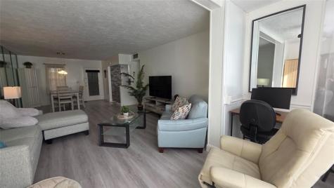 2831 Somerset Drive Lauderdale Lakes FL 33311