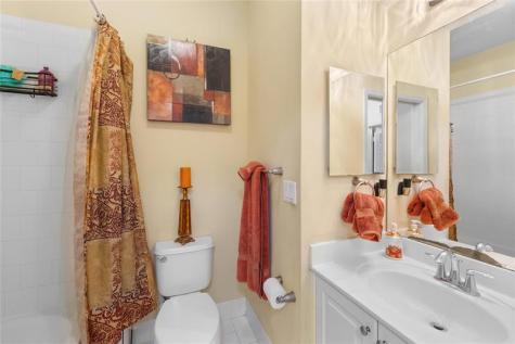 3230 NW 32nd Terrace Oakland Park FL 33309