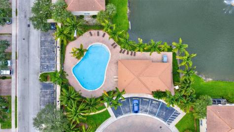 3230 NW 32nd Terrace Oakland Park FL 33309