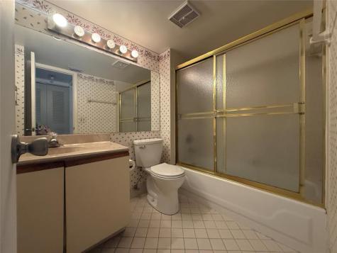 2766 Carambola Circle S Coconut Creek FL 33066