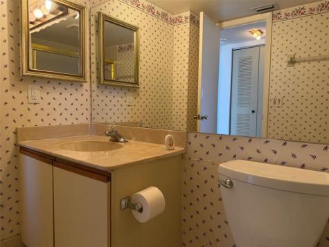2766 Carambola Circle S Coconut Creek FL 33066