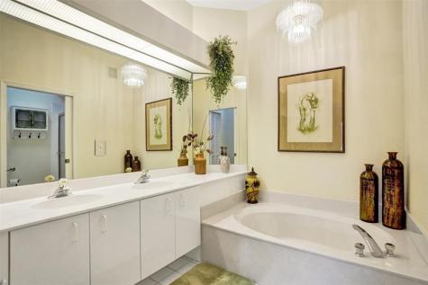 10116 Lombardy Drive Tamarac FL 33321