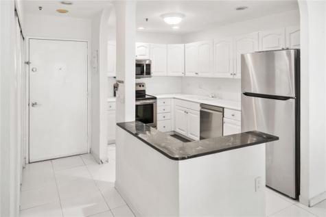 20505 E Country Club Drive Aventura FL 33180