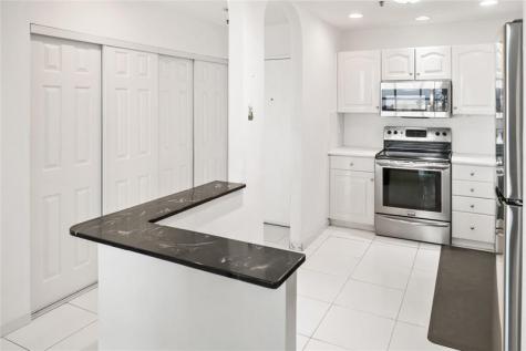 20505 E Country Club Drive Aventura FL 33180