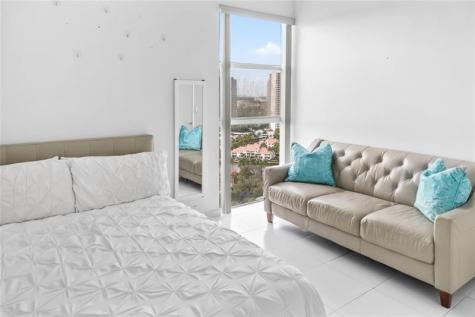 20505 E Country Club Drive Aventura FL 33180