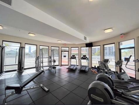 20505 E Country Club Drive Aventura FL 33180