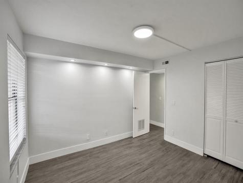 5851 E Camino Del Sol Boca Raton FL 33433