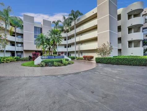 5851 E Camino Del Sol Boca Raton FL 33433