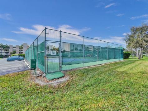 5851 E Camino Del Sol Boca Raton FL 33433