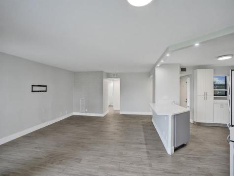 5851 E Camino Del Sol Boca Raton FL 33433