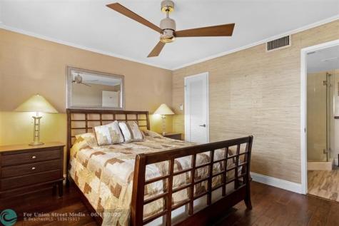 1160 Hillsboro Mile Hillsboro Beach FL 33062