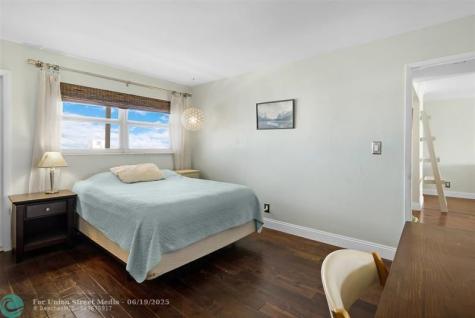 1160 Hillsboro Mile Hillsboro Beach FL 33062