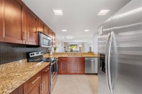 7110 SW 42nd Court Davie FL 33314