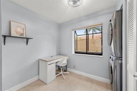 7110 SW 42nd Court Davie FL 33314