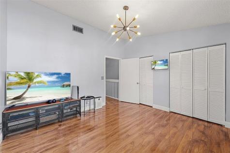 7110 SW 42nd Court Davie FL 33314