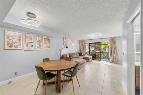 7110 SW 42nd Court Davie FL 33314