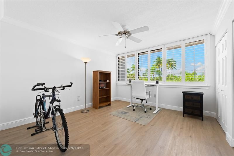 1100 SE 5th Court Pompano Beach FL 33060