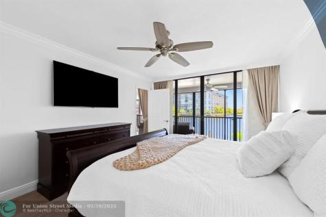 1100 SE 5th Court Pompano Beach FL 33060