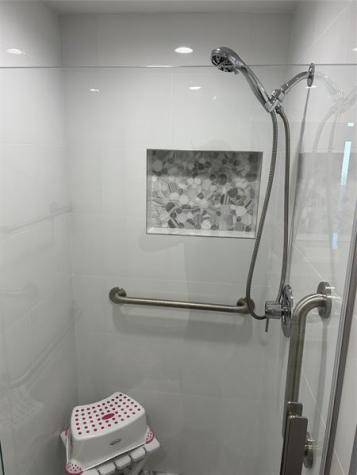 467 Capri J Delray Beach FL 33484