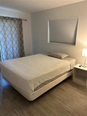 467 Capri J Delray Beach FL 33484