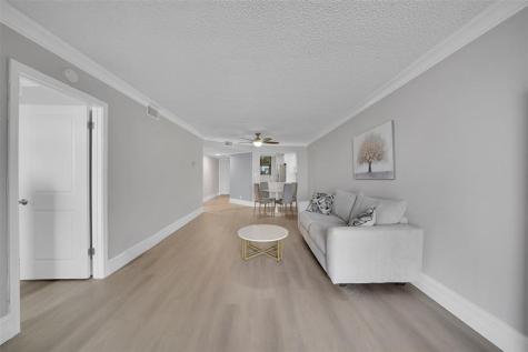 116 Lake Emerald Drive Oakland Park FL 33309