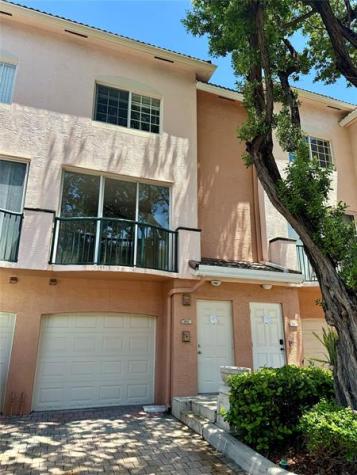 2107 SE 10th Avenue Fort Lauderdale FL 33316