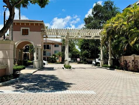 2107 SE 10th Avenue Fort Lauderdale FL 33316