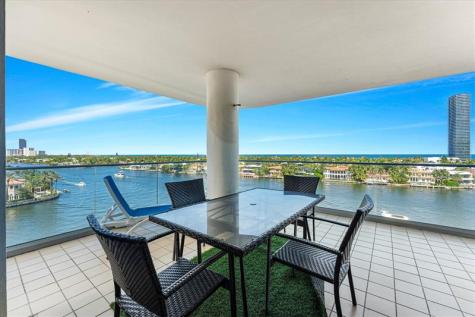 19707 Turnberry Way Aventura FL 33180