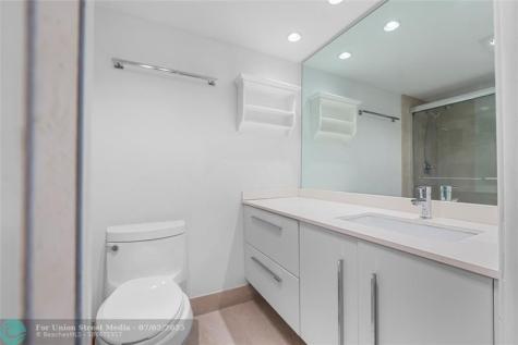 535 Oaks Drive Pompano Beach FL 33069