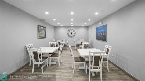 535 Oaks Drive Pompano Beach FL 33069