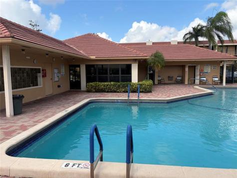 6022 Coral Lake Drive Margate FL 33063