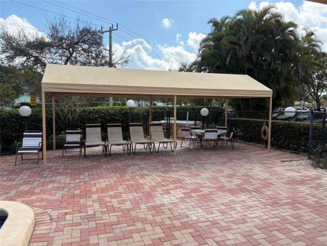 6022 Coral Lake Drive Margate FL 33063
