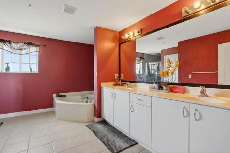 3426 NW 14th Court Fort Lauderdale FL 33311