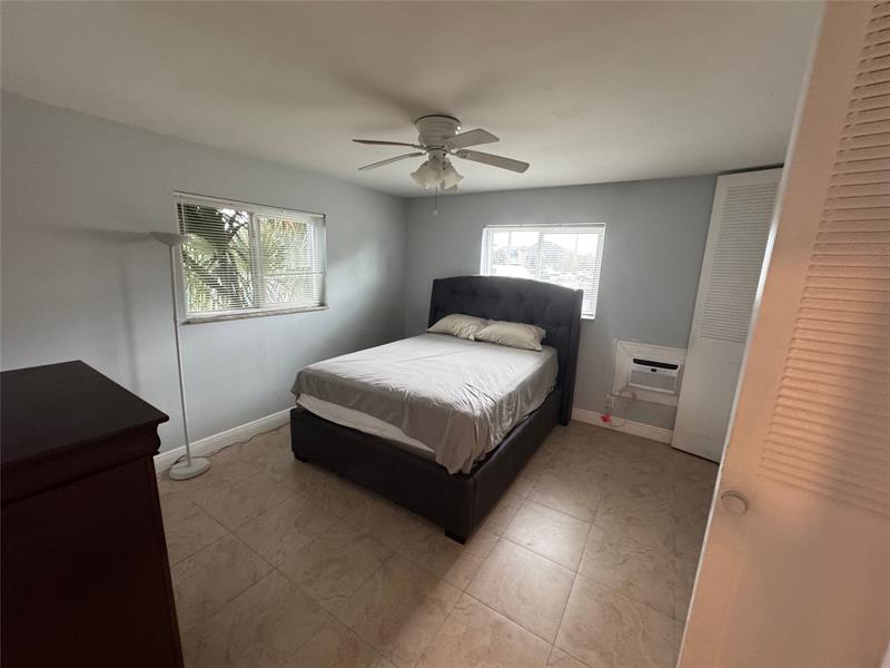 1150 E Sample Road Pompano Beach FL 33064