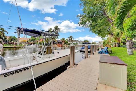4310 S Ocean Boulevard Highland Beach FL 33487