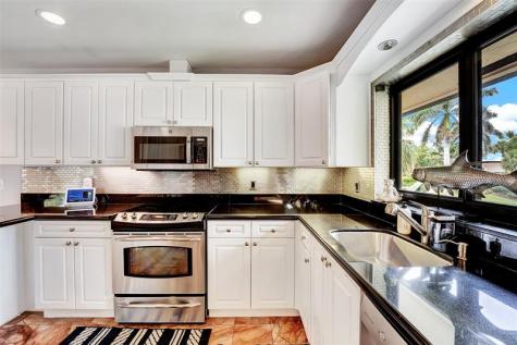 4310 S Ocean Boulevard Highland Beach FL 33487